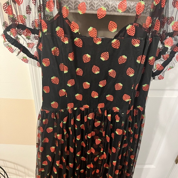 Hot topic NWT strawberry dress - Picture 2 of 3
